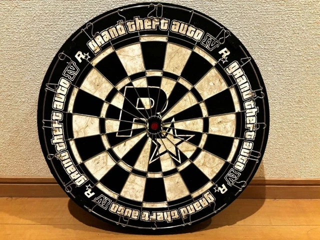 GRAND THEFT AUTO IV GTA 4 Rockstar Games Dartboard Video Game