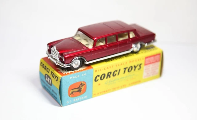 1/43 - Corgi Toys 247 - Mercedes Benz 600 Pullman -1964