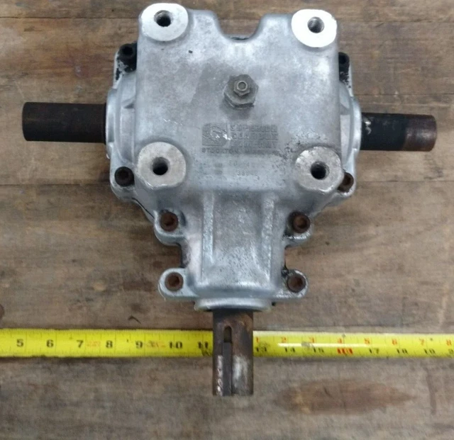 Superior Gearbox E0054, 400 Series 2:1 (Reducers) Gear Ratio, 1.25 " Shafts