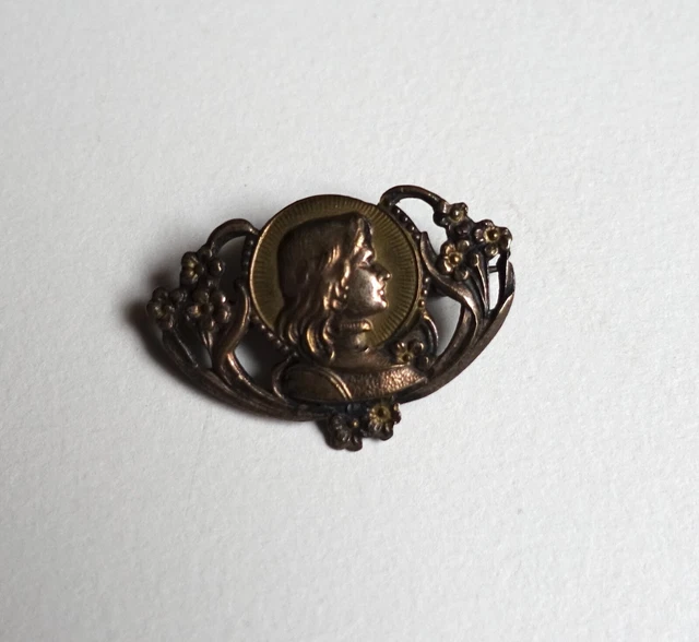 Broche Vintage Jeanne D'Arc - Argenture Et Marquage LEVY - Bijou Ancien D'occasion