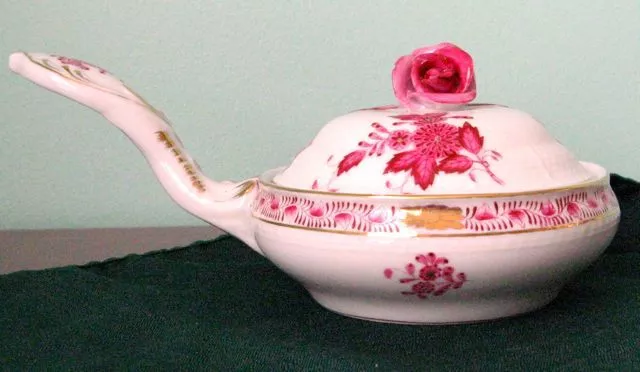 Herend Porcelain Apponyi Flowers Small Pot with Lid and Handle