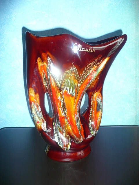 Vase signé James RIZZI. Très bon état