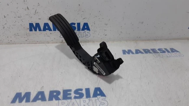 P17032897 sensore per posizione valvola a farfalla Renault Grand Scenic III (JZ) 180020