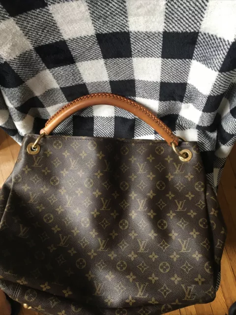 Louis Vuitton Artsy MM Shoulder Bag Monogram Tote Leather With Damage 2