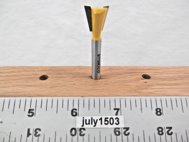 (1) NEW  Yonico 9/16" D 14° Dovetail Bit Carbide Tipped Router Bit 1/4 Shank y2