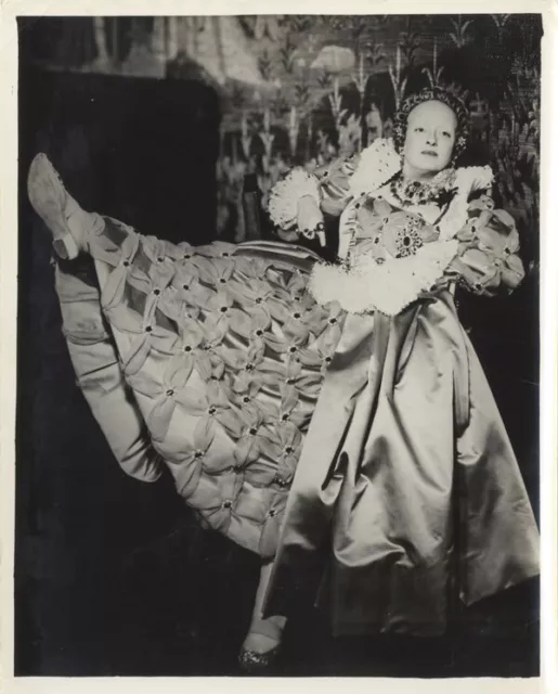 Bette Davis The Virgin Queen Regal Costume Original 8x10 Photo Stamped Snipe