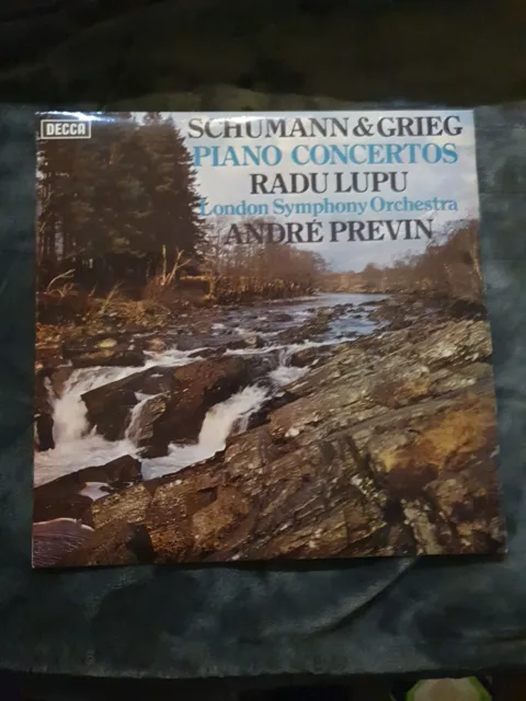 SXL 6624 Schumann Grieg Piano Concerto Radu Lupu Previn LSO Near Mint TAS List