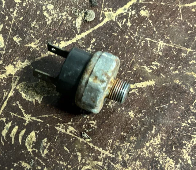 Polaris OEM Stoplight Switch  4110135