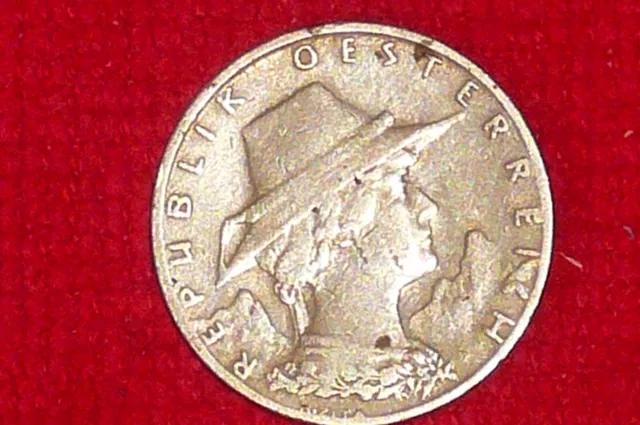 1925 AUSTRIA 10 GROSCHEN,  World Austrian Coin, **(98 Years Old)**.