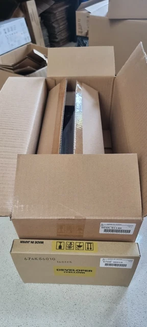 Genuine Xerox 604K91140 Yellow Developer Housing Kit for SC2020 Includes Powder