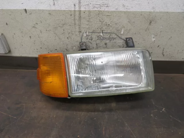 VW T4 Scheinwerfer Frontscheinwerfer rechts kurze Front Blinker 701941010B