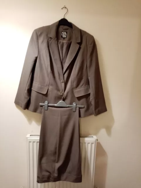DEBENHAMS LADIES 2 Piece Suit Skirt Jacket Pale Pink Size 14