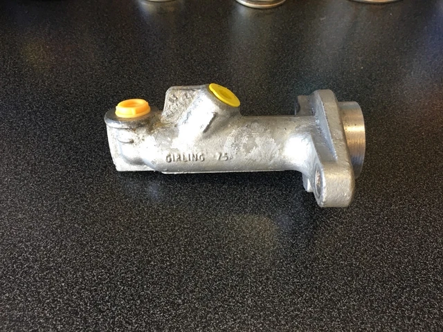 FORD ESCORT MK1 MK2 Bremsbacken Bremsbeläge Vorne Girling 2 Sätze! NEU Original EUR 24,90