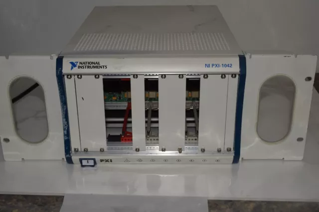 ^^ NATIONAL INSTRUMENTS NI PXI-1042 8-SLOT Telaio (SAB37)