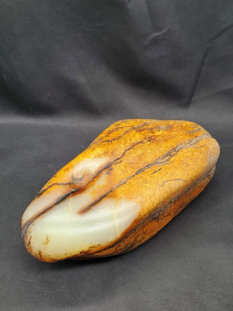Siberian White Jade River Cobble, 1,825g