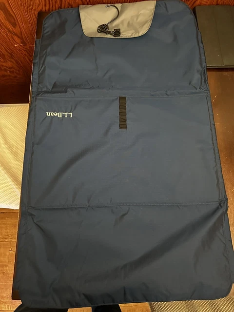 L.L. Bean Garment Bag Foldable Garment Bag For Suits With Storage Pockets Navy 3