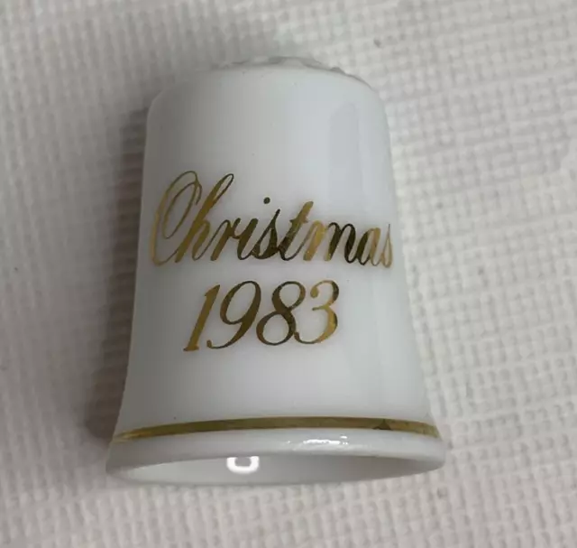 Vintage - Avon - 1983 - Night Before Christmas - Collectible Porcelain Thimble