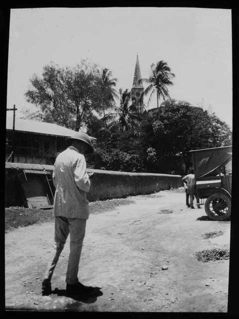 ANTIQUE Magic Lantern Slide ZANZIBAR STREET SCENE C1910 PHOTO TANZANIA AFRICA