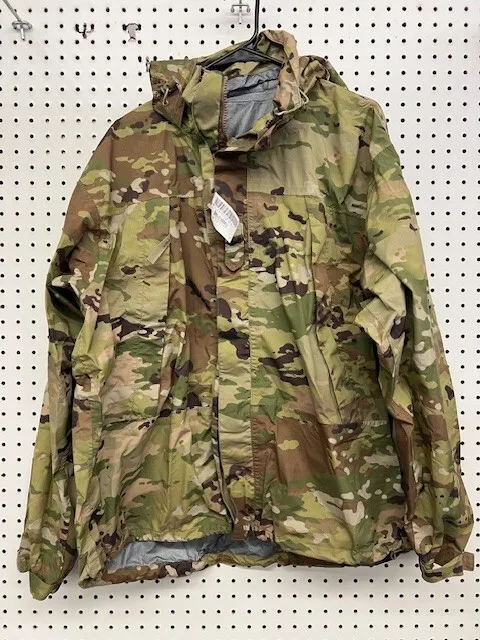 OCP Gen III extreme cold/wet weather jacket SMALL REGULAR Goretex  L6