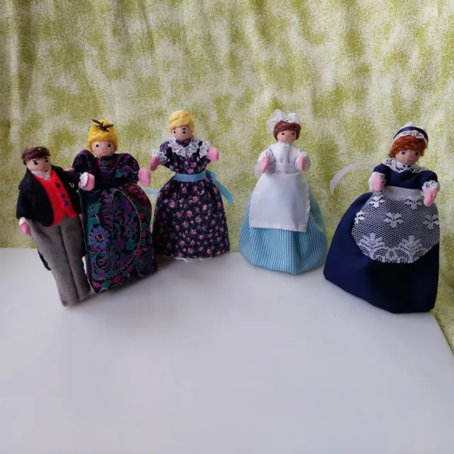 12th Scale Dolls House Dolls - 5 Peg Dolls