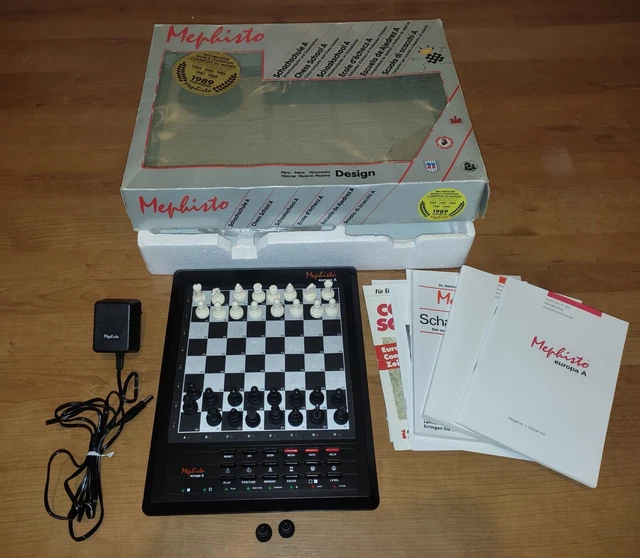 Jeu d'échecs électronique 3380743000220 - Achat / Vente jeu société