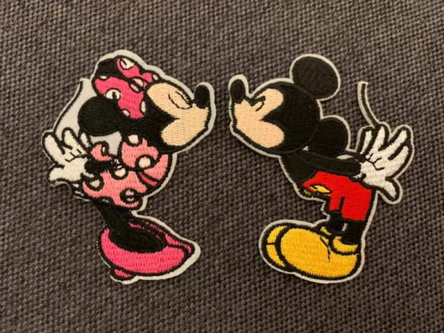 2 PC - 3” Mickey & Minnie Mouse Kissing Iron On Embroidered Patches Appliqués