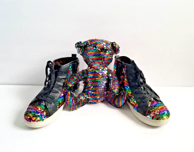Gift Set STEVE MADDEN JSeeker Sneakers Sz 5M Teddy Bear Colorful Rainbow Sequin