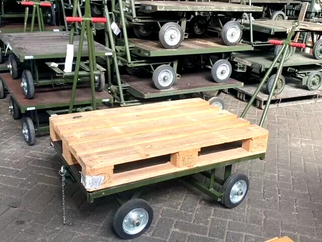 Fetra Handpritschenwagen Zugöse 1.200 x 800 mm Vollgummi EU-Palette Anhänger BW