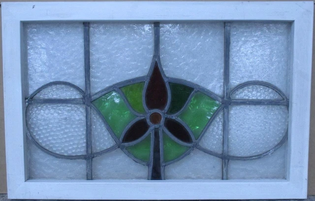 MIDSIZE OLD ENGLISH LEADED STAINED GLASS WINDOW Cute Floral 25" x 16"