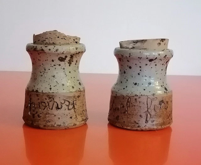 Pot À Condiment X 2 Sel Poivre En Grès Céramique Signé Gustave Tiffoche La Borne