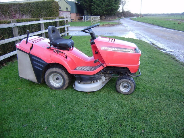 Honda 2113 on sale hydrostatic