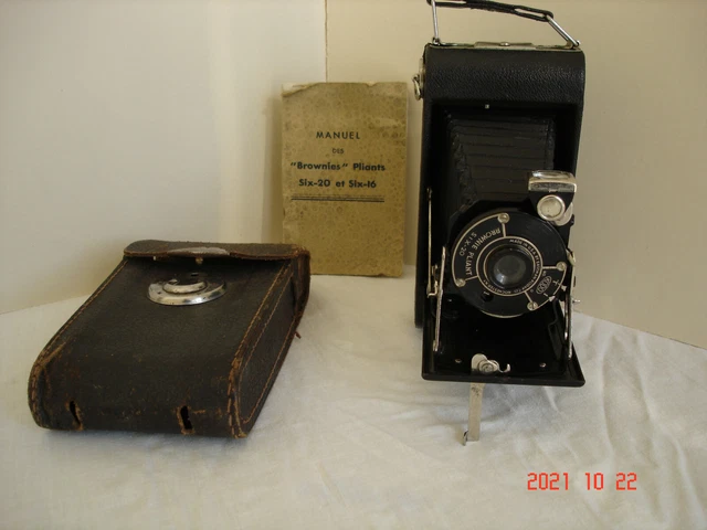 Appareil Photo BROWNIE KODAK pliant SIX20 - Notice + Sac