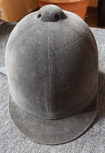 Reithelm  Reitkappe Samt Bezug Steppinnenfutter Vintage Schwarz Gr. 55 2