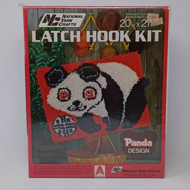 "Kit de gancho de pestillo vintage Panda National Yarn Crafts Inc 20""x27"
