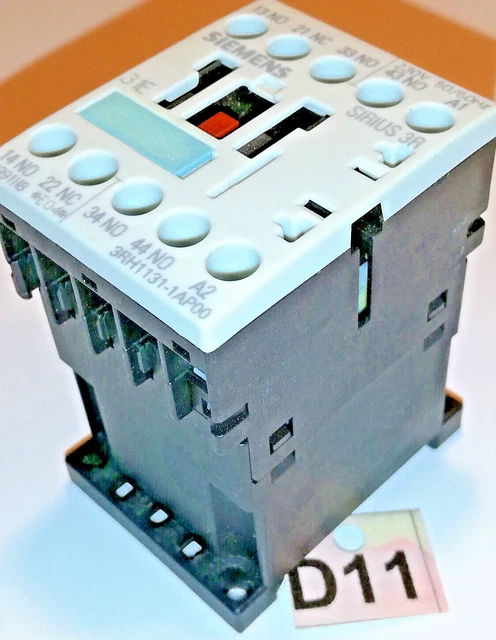 Schütz 230V, 3 Schliesser 1 Öffner 1,1 KW, sehr gut, Siemens 3RH1131-1AP00, D11