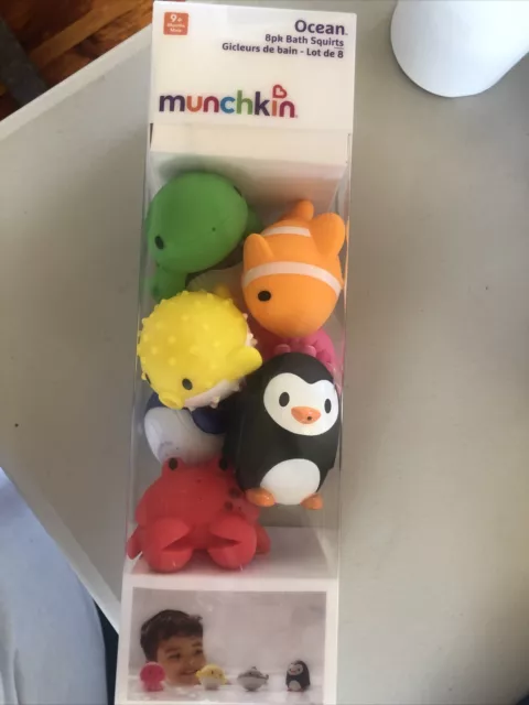 Crab Clown Jelly Fish Shark Turtle  Penguin Whale Ocean Squirter Bath Toy 8 pack