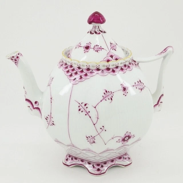 Royal Copenhagen Burgundy Fluted Full Lace Gilt Teapot with Face Royal Copenhagen Burgundy Fluted Full Lace Gilt Teapot with Face