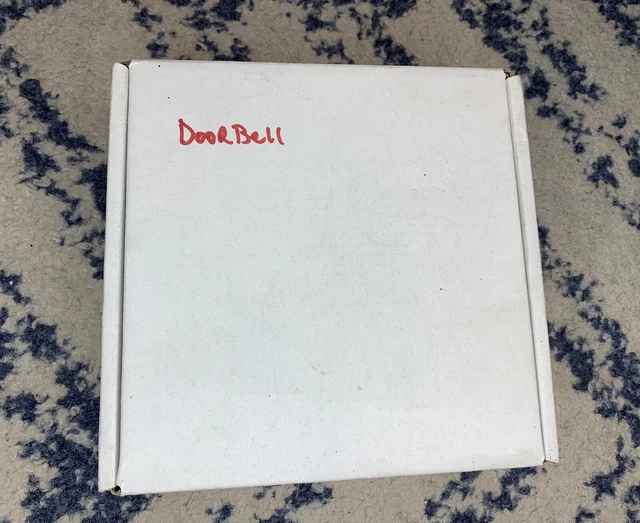 NEW UNUSED ADT Model DBC835V2 Doorbell Camera with Mounting Kit 132.