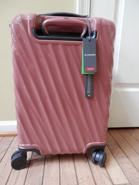 New TUMI 19 DEGREE CONTINENTAL 4 WHEELED CARRY ON LUGGAGE, RETAIL $750 !!! 3