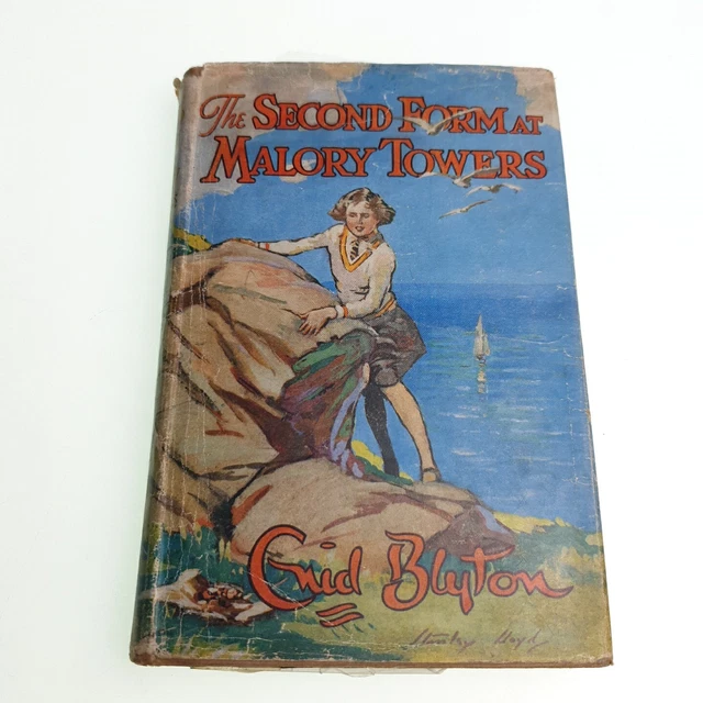 THE SECOND FORM At Malory Towers Enid Blyton 1956 Hardback Book EX the-second-form-at-malory-towers-enid-blyton-1956-hardback-book-ex