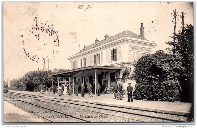 95 FRANCONVILLE - la gare et les quais