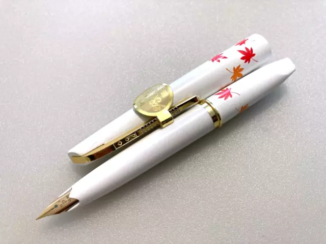 Stylo plume PLATINUM Pocket 18K F 1970 NEUF du JAPON