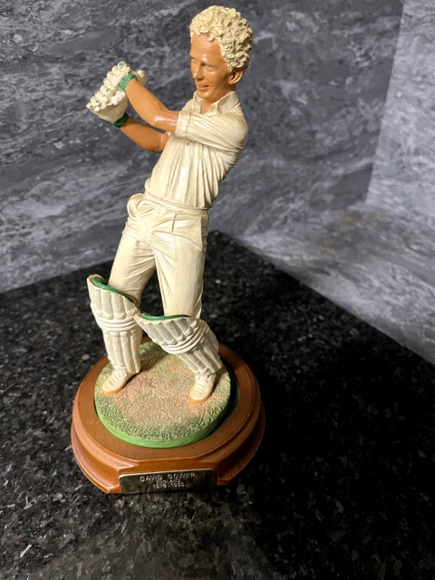 "Art Of Sport" Cold-Cast Porcelain Cricket Figurine Of David Bower