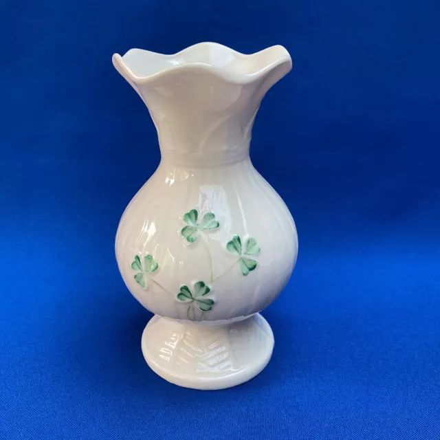 Vintage Belleek Onion Shape Shamrock Vase - 7th Mark 1980-1993 2