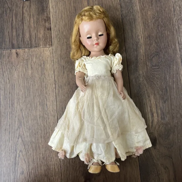 ANTIQUE VINTAGE Sweet Sue JOINTED BRIDE DOLL  SLEEPY EYES FASHION DOLL TOY 15"