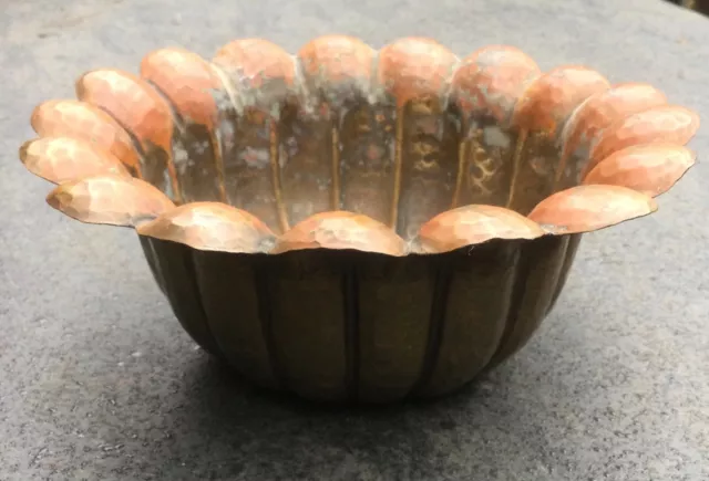 Rare vintage Italian hammered copper bowl by Egidio Casagrande