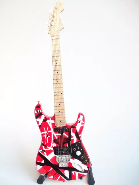 Guitare miniature Frankenstrat de Van Halen