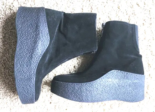 ROBERT CLERGERIE Crepe Platform Black Suede Zipper Booties Size 8 (SMOKING!