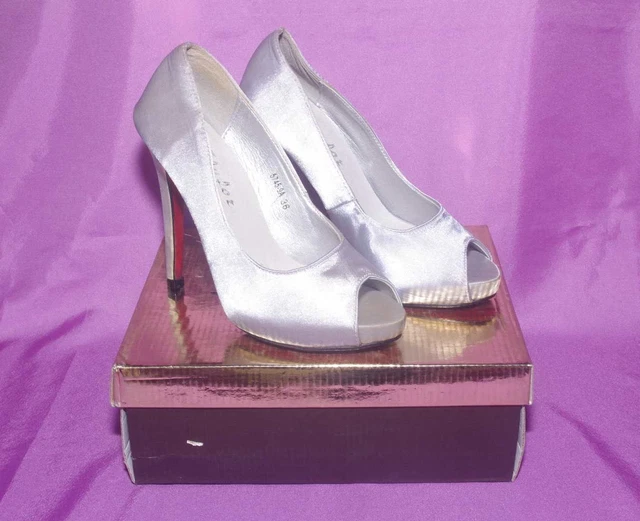 Decolte rosa primadonna store