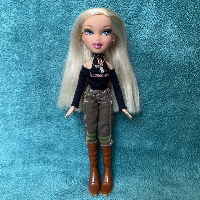 Bratz Adventure Girlz Cloe Doll